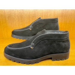 DESERT BOOT EN DAIM NOIR AVEC FOURRURE 17823-N01